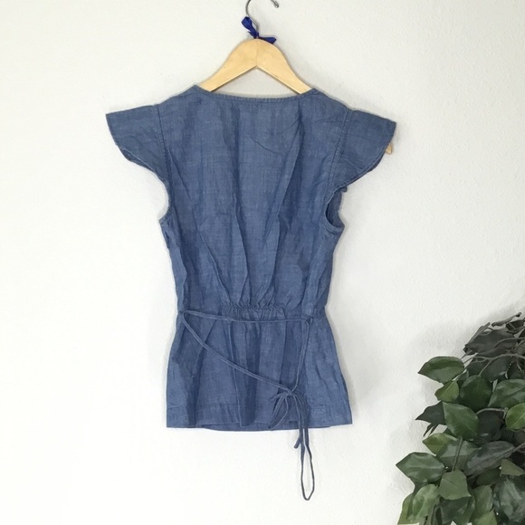 J By J Crew Chambray Top - Picture 5 of 5